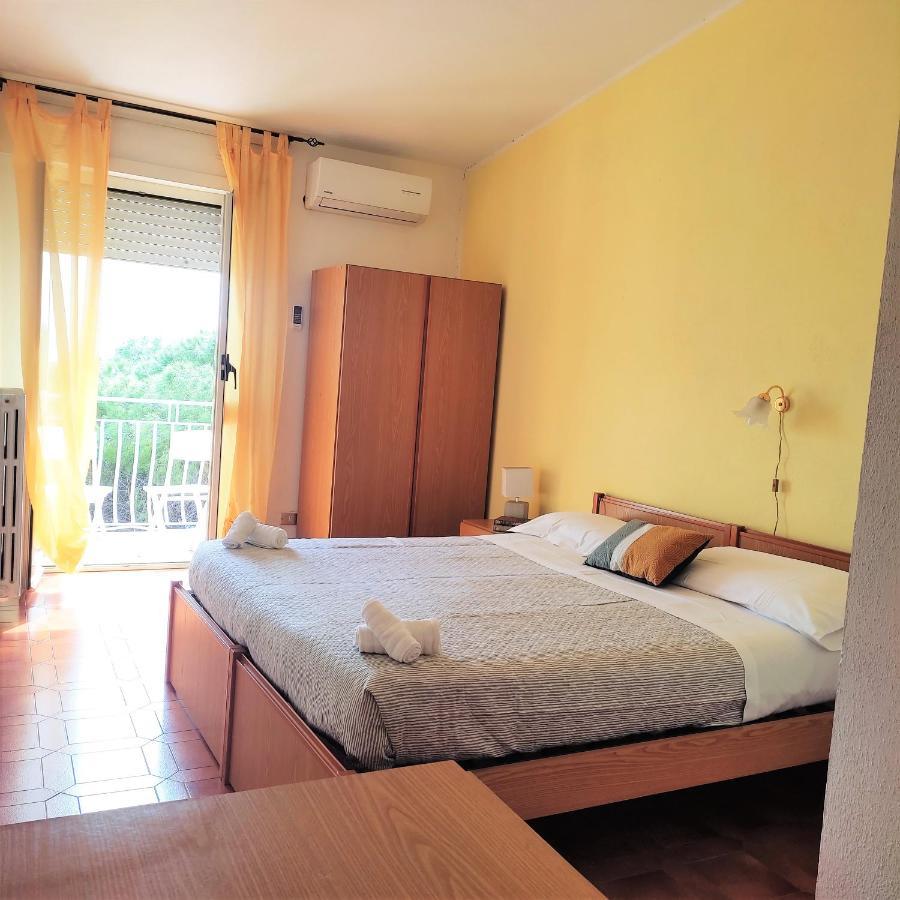 Piccolo Hotel Nuova Gestione Cala Gonone Buitenkant foto