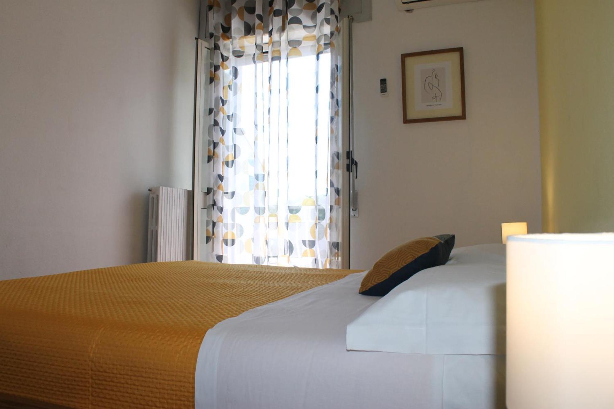 Piccolo Hotel Nuova Gestione Cala Gonone Buitenkant foto