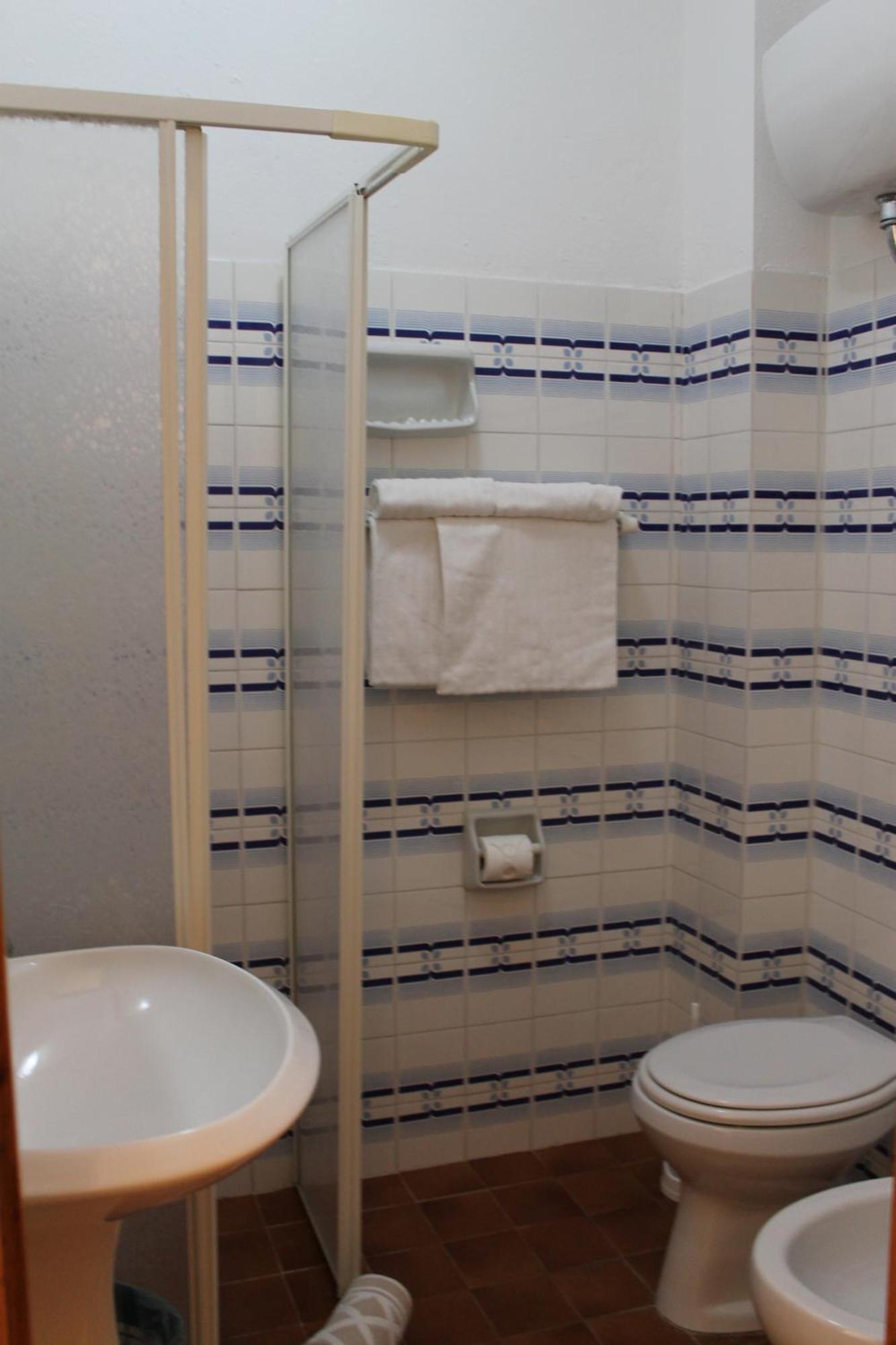 Piccolo Hotel Nuova Gestione Cala Gonone Buitenkant foto