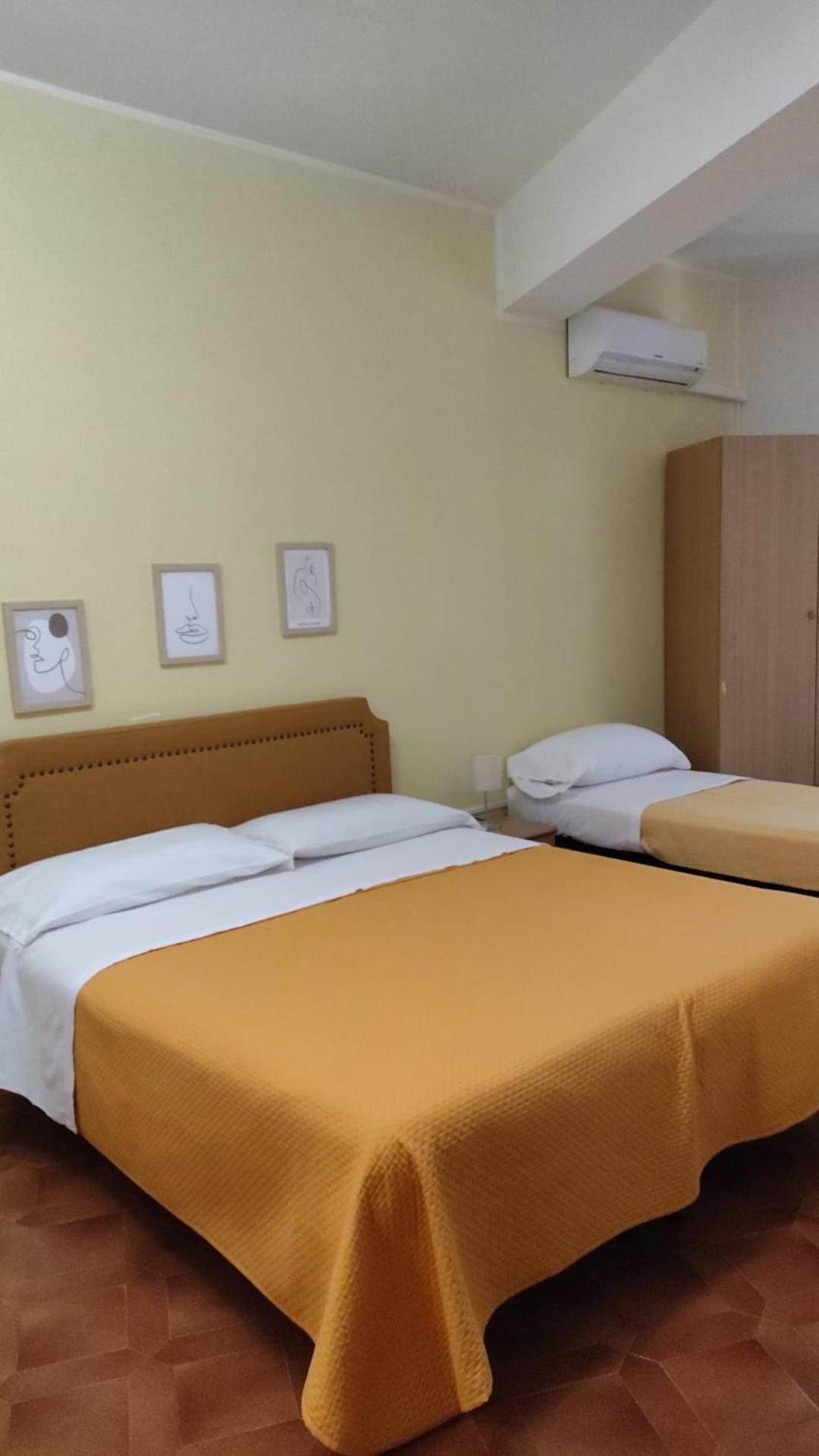 Piccolo Hotel Nuova Gestione Cala Gonone Buitenkant foto